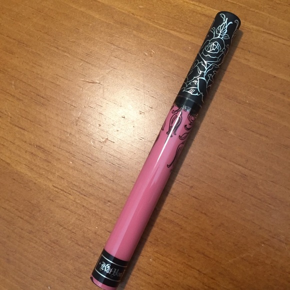 Kat Von D Everlasting Liquid Lipstick 👄 - Picture 4 of 10